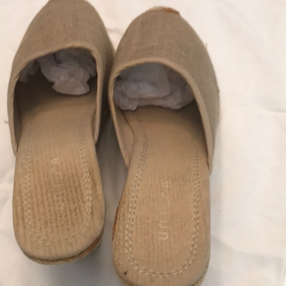 Unisa Wedge Slip On - Picture 3 of 6